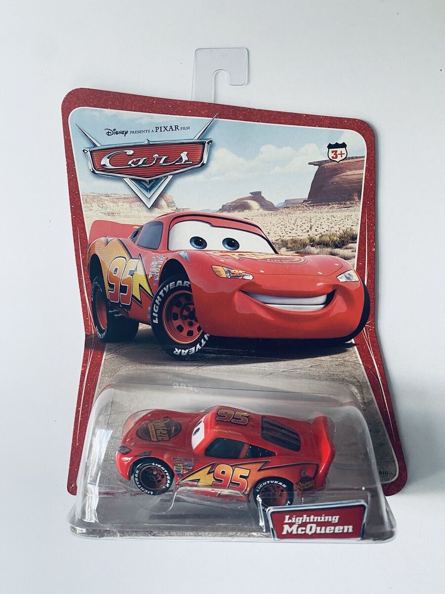 Disney / Pixar Cars Cars 3 Sheriff, Mater & Lightning McQueen