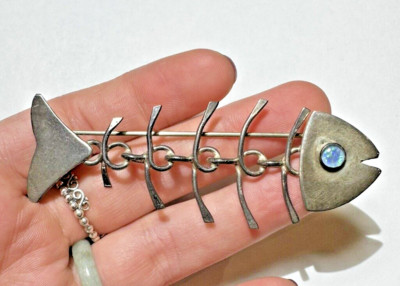 Vintage GFMW Blue Eye Opal Cab Sterling Silver Fish Fishbone 7.7g