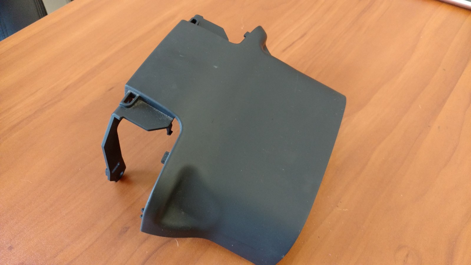 LAMBORGHINI GALLARDO & LP560 UPPER STEERING COLUMN COVER OEM 400953511