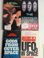 Vintage UFO Book & VHS Bundle - Jacques Vallee, Von Daniken, Blockbuster...
