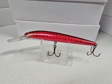 Bagley DEEP DIVING BANG-O-LURE #5...Factory Shaved Lip...Red On Red Tiger Stripe