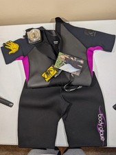 Body Glove Pro 3 Wetsuit/Springsuit. Women Size 9/10. New With Tags