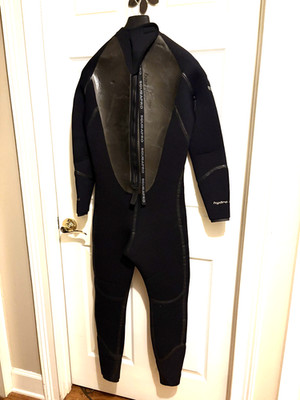 SCUBAPRO BARRIER 7MM, Size MEDIUM/LARGE MEN'S