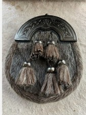 RI SCOTTISH KILT SPORAN SEAL SKIN WITH 5 CHAIN TASSELS