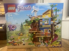 LEGO FRIENDS: Friendship Tree House (41703)