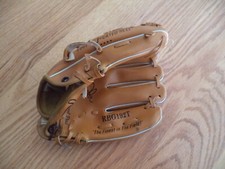 Rawlings RBG192T Youth Baseball Glove size 9" - RIGHT HANDED THROWER