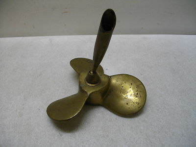 VINTAGE NAUTICAL BRASS SHIPS PROPELLER DESK PEN HOLDER PAPERWEIGHT