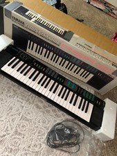 Yamaha PSR-22 Piano Keyboard Digital Synthesizer, Box Adaptor Tested Working