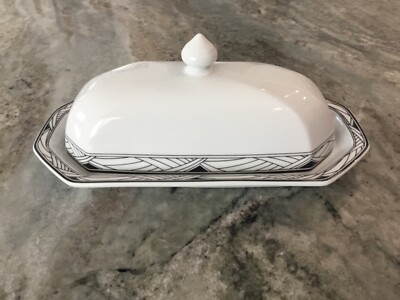 Synthesis by Studio Nova 1/4 LB COVERED BUTTER DISH, Thailand