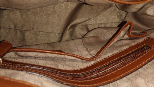 Michael Kors Hamilton Vanilla Brown Signature PVC Leather Large Tote Handbag - Picture 12 of 20
