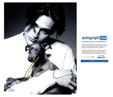 Douglas Booth "Romeo & Juliet" AUTOGRAPH Signed 8x10 Photo ACOA