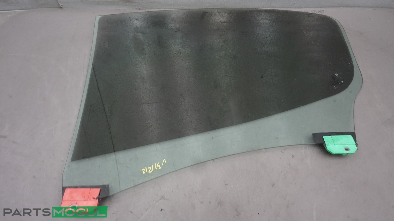 03-12 Maserati Quattroporte M139 Rear Right Passenger Side Door Window Glass OEM