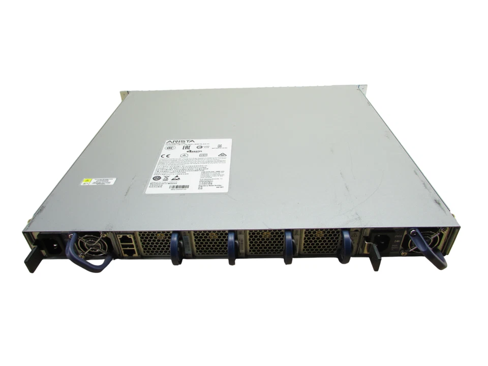 Conmutador Arista DCS-7050SX2-72Q-R 48x 10GbE SFP+ 6x 40GbE QSFP+ R-F Air 2x CA Foto 4 de 4