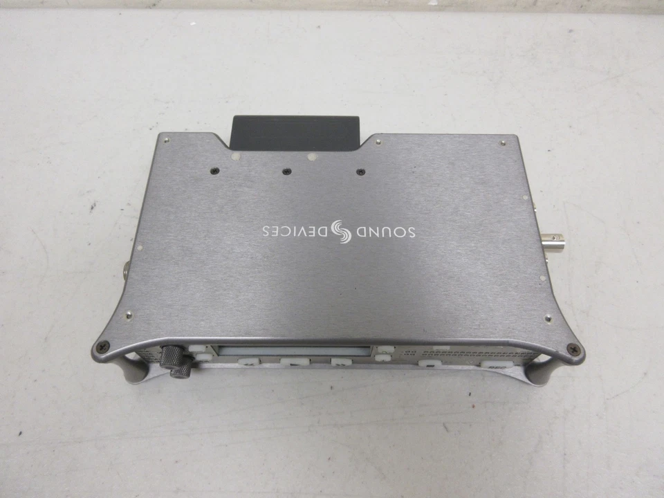 Grabadora de audio profesional Sound Devices 722 Foto 2 de 4