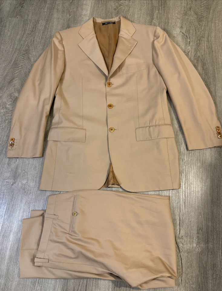 Cesare Attolini Domenico Vacca 100% Lana 150's Cream 48IT, 38US - Image 1 of 4
