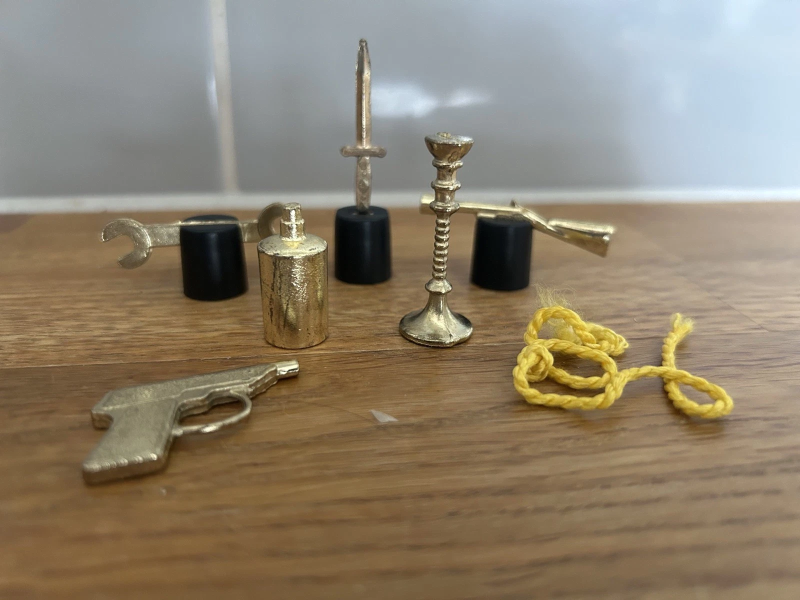 Super Cluedo Challenge Weapons Piece Spare Replacement 1986 Waddingtons & Stands