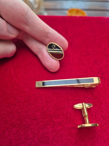 VTG Alfred Dunhill Gold Tone Black Burgundy Enamel Tie Clip Cufflinks Set Mens