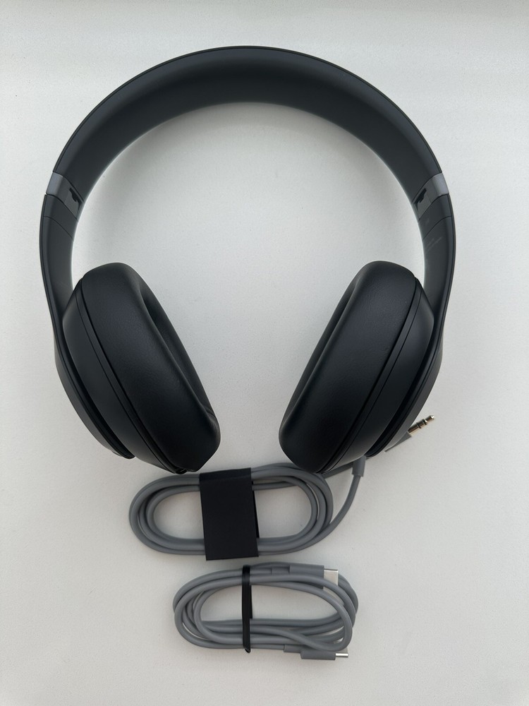Beats by Dr. Dre Studio Pro Black Over Ear Headphones MQTP3LL/A