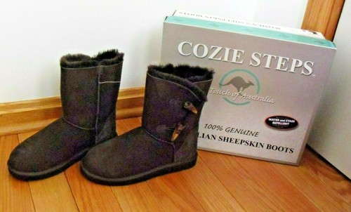 Cozie Steps Australian Sheepskin Toggle 