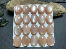 [WHOLESALE] NATURAL PEACH MOONSTONE CABOCHON OVAL SHAPE LOOSE GEMSTONE