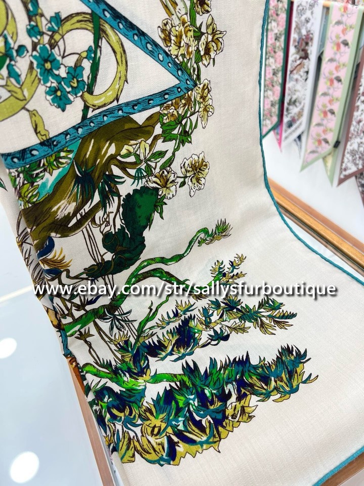 Sallys 70% Cashmere 30% Silk Wrap Scarf Florals Print Double Face Shawl