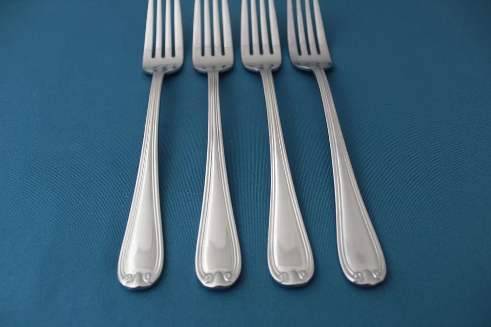 4 tenedores de cena RB Everyday Reed & Barton COLBY China 8 1/8" Foto 2 de 4