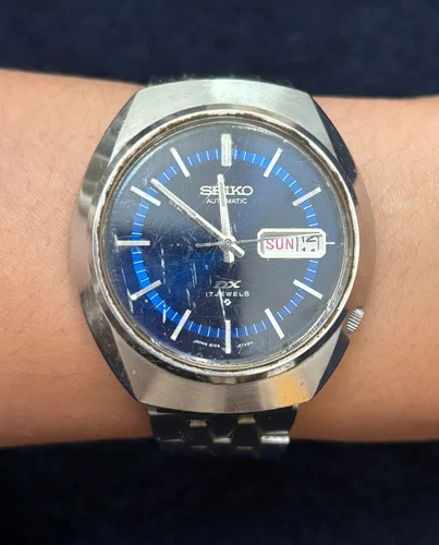 Vintage Seiko DX Automatic 6106-8579 Day/Date 17J Stainless Steel ✨Not working
