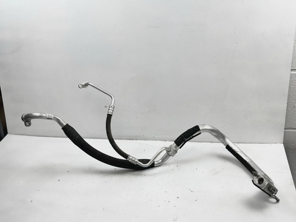 2008-2014 Mercedes-Benz C300 AC A/C Air Conditioning Pipe Hose A2048304716 OEM - Image 2 of 4