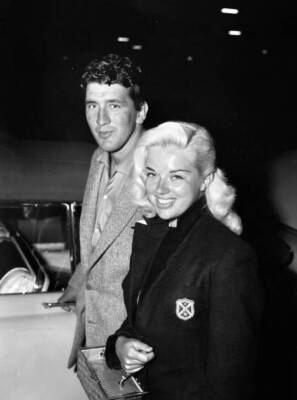 Film Actress Diana Dors Pictured Actor Friend Tommy Yeardye London- 1957 Photo
