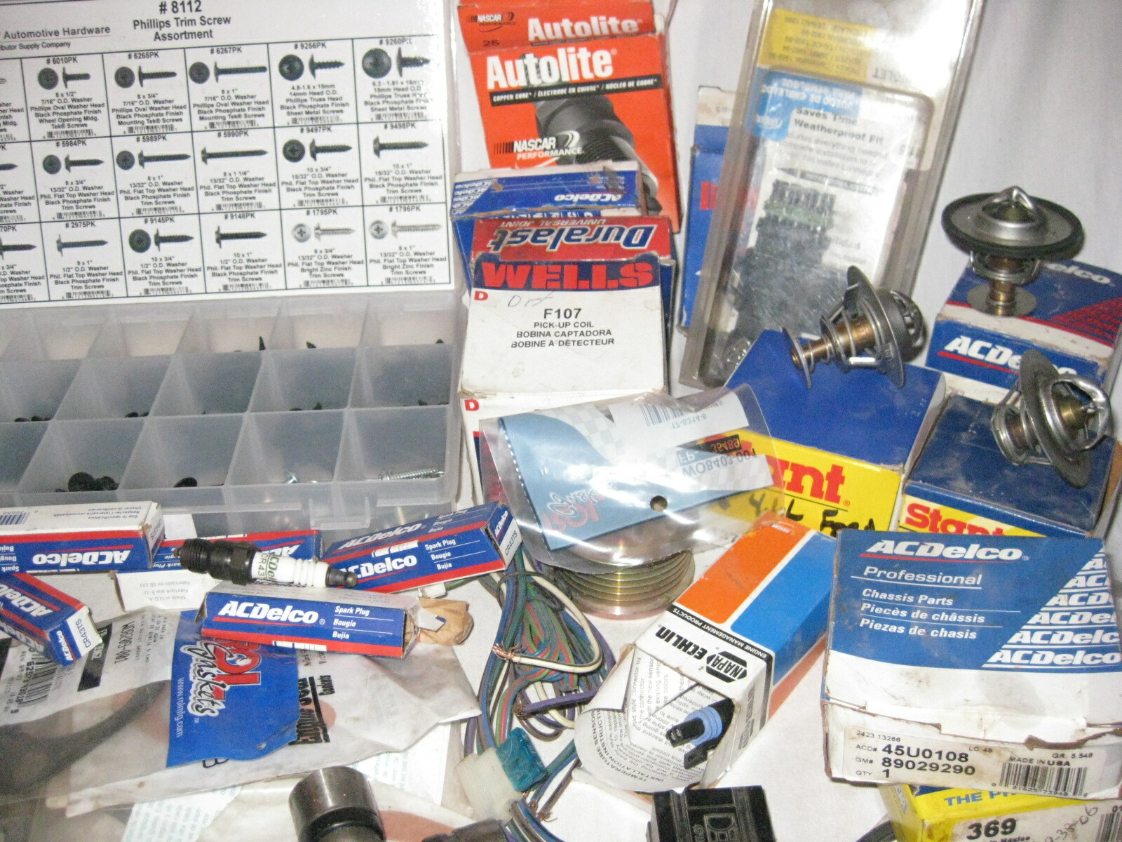large mixed car auto parts lot nos & used mechanic special 8112 trim AC