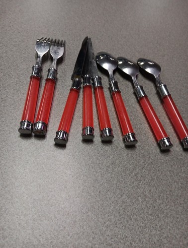 8-Pc Vintage Flatware Place Setting, Red Acrylic Handles, Silver Tone Connectors - Picture 4 of 4