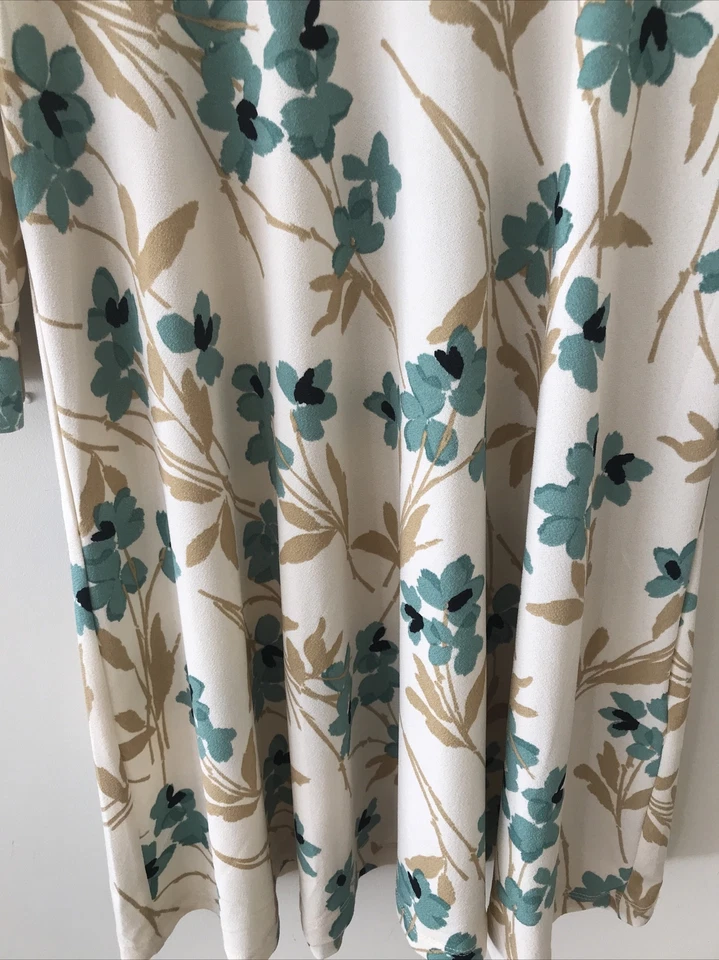 H&M belle robe midi/“Tea Dress” effet 1940s. Encolure V plongeant. T S/M. NEUF! - Photo 4/4