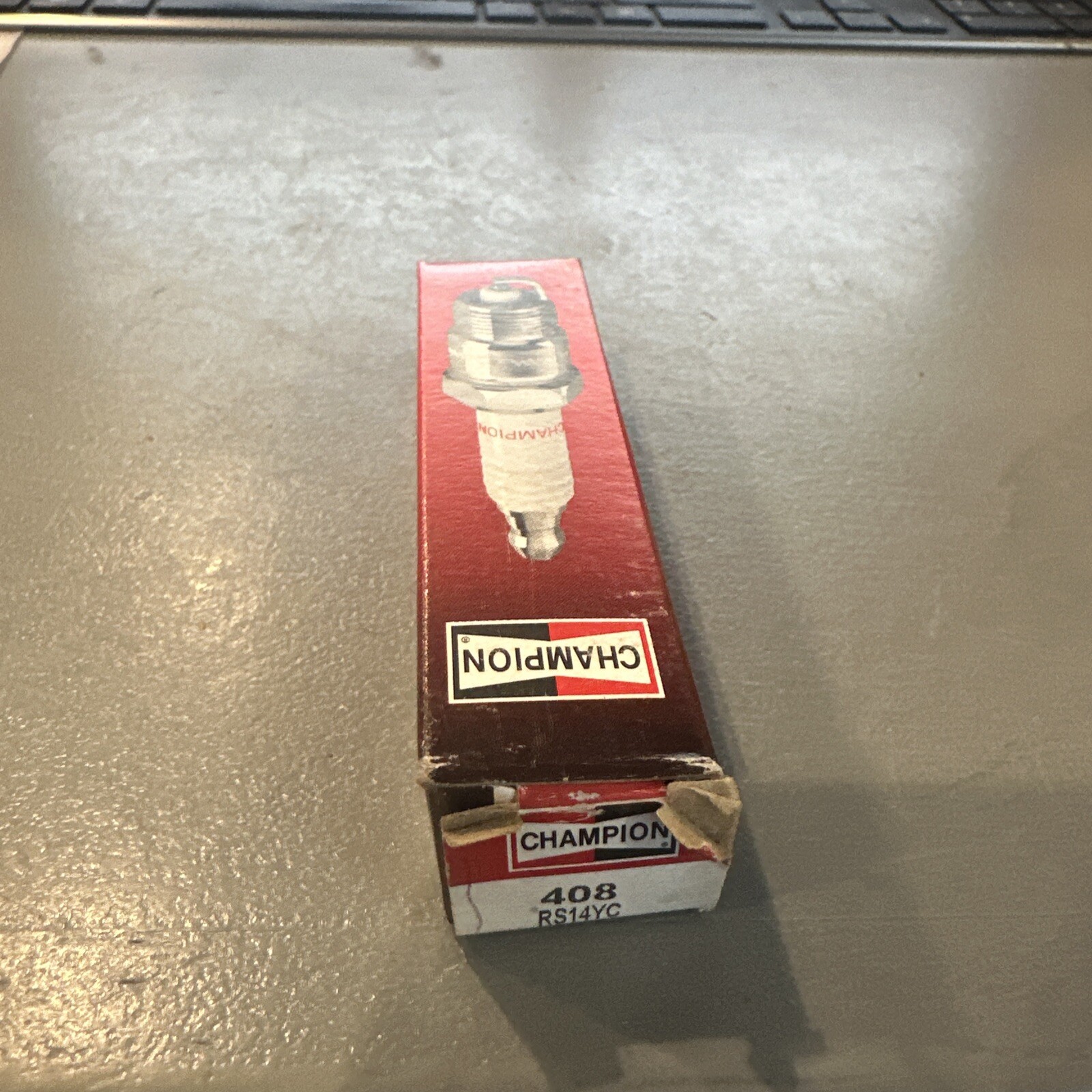 Champion OEM 408  Rs14yc Auto Spark Plug