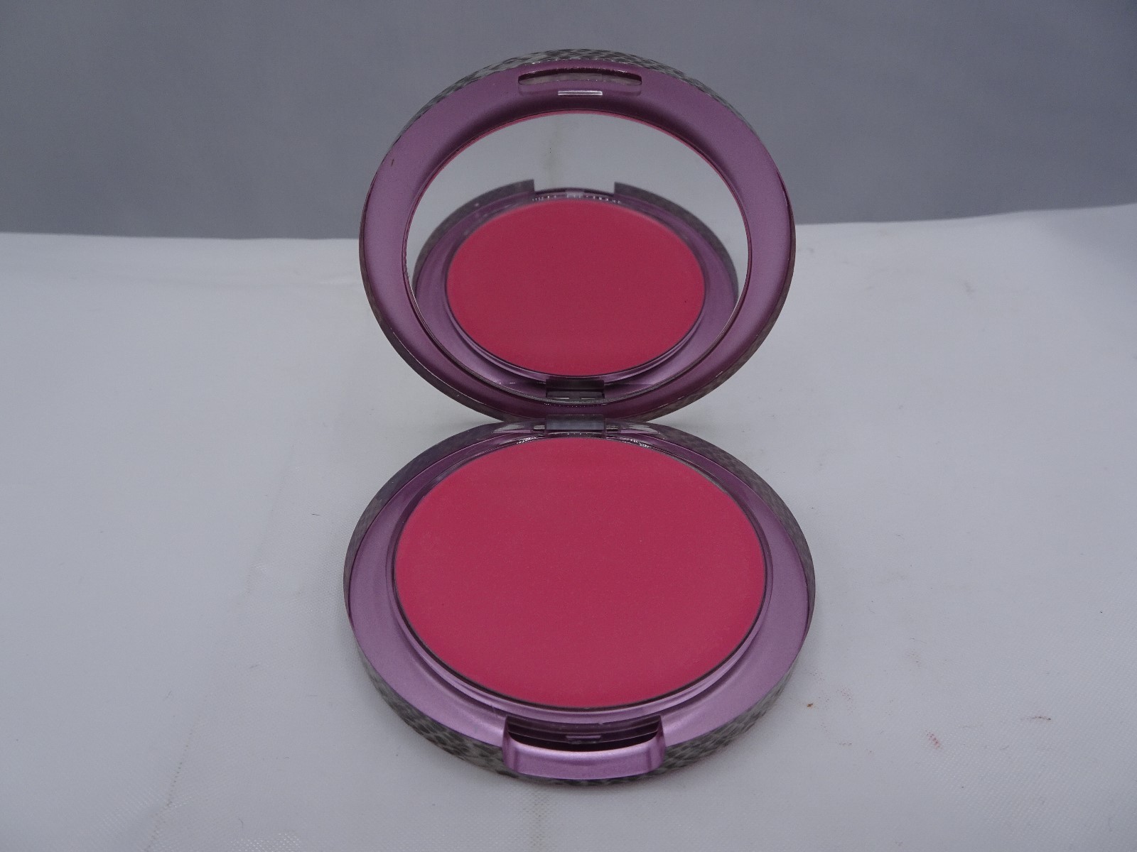 Мэлли Смущенно краснеет в День каникул 5190₽