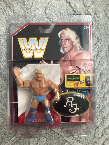 WWE Mattel Retro Ric Flair Series 4 Figure w/Defen...