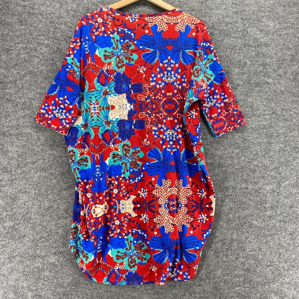 Camiseta LulaRoe Mujer M Mediana Roja Geométrica Manga Corta Cuello Redondo Pullover Foto 2 de 4