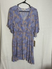 Rewind Women L Short Sleeve Cross front Elastic Waist lilac Floral Dress