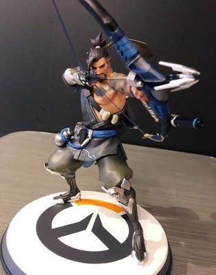 Blizzard Overwatch Hanzo Statue Excellent Condition Includes original Box