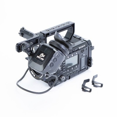 Sony PMW-F55 CineAlta 4K Digital Cinema Camera Bundle - (2377 Hours) SKU#1977815