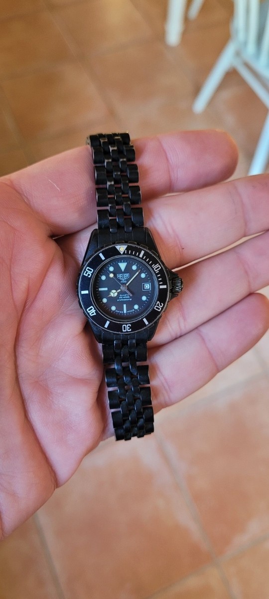 TAG Heuer 自動巻き ブラック腕時計 Tag Heuer 32mm Midsize Black PDV Luminous Dial 1000 Series Watch