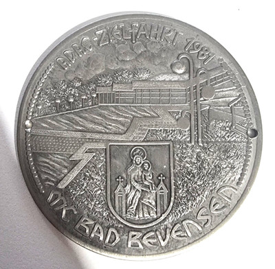ADAC Plaque 1981 Mc Bad Bevensen - Redlinger - Dimensions 3 3/16in