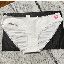 NWT Victoria  s Secret PINK White Ruched Lace Trim Cotton Bikini Panties Large