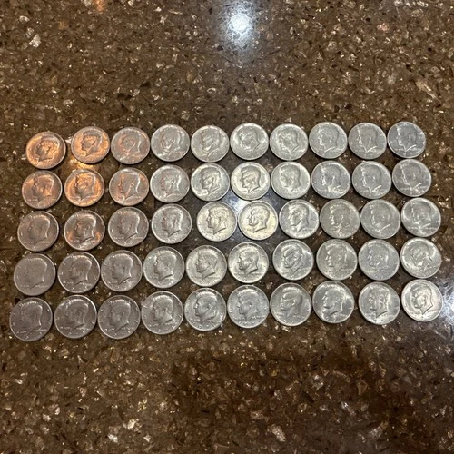 50 Kennedy Half Dollars  1971 D Mostly Uncirculated Lot01