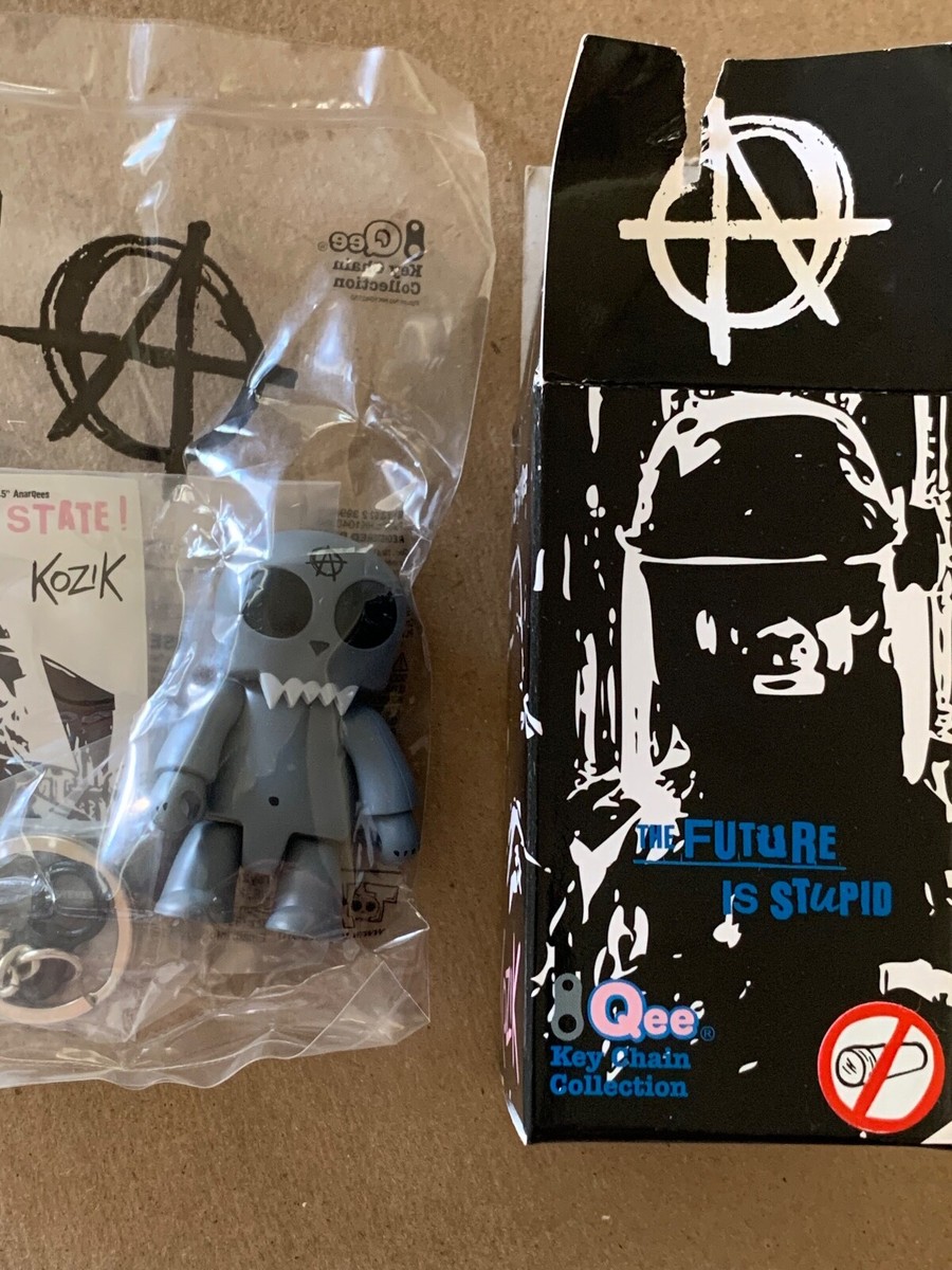 コジック Anarchy Trooper 8インチ Kozik FRANK KOZIK ANARCHY SERIES SMASH THE STATE! GREY TOYER (SMOKE FREE