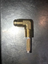 CARBURETOR 1/4" FUEL INLET FITTING & STRAINER ALLIS CHALMERS B C CA WD WD45 D17