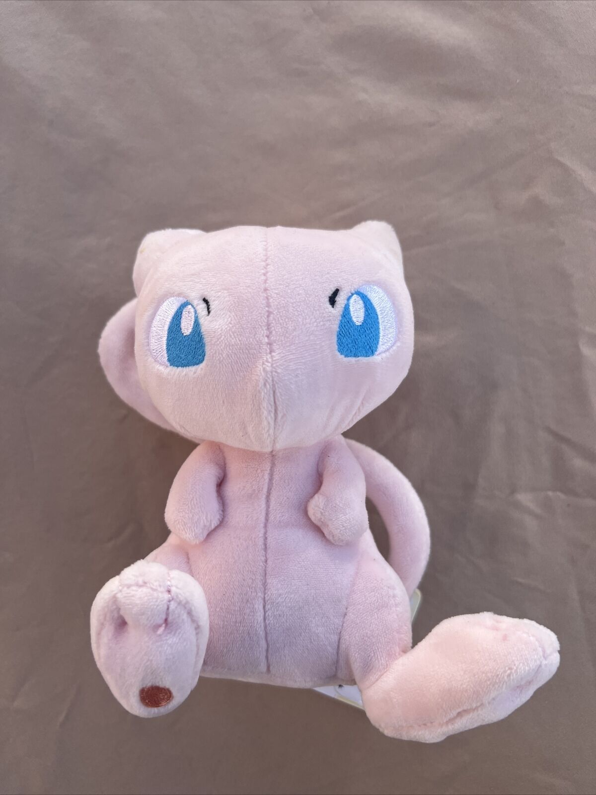 Mew Plush Pokémon fit, Authentic Japanese Pokémon Plush