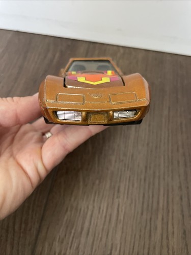 Vintage StromBecker 1970’s Chevy Corvette 1/30 Diecast Toy Car Made In USA Gold - Picture 5 of 9