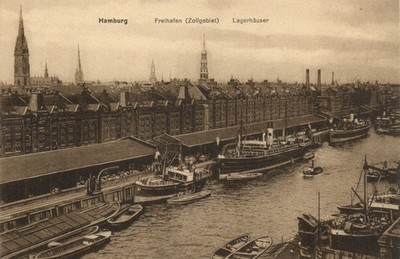 PC SHIPS STEAMER HARBOUR HAMBURG GERMANY VINTAGE POSTCARD (b62880)