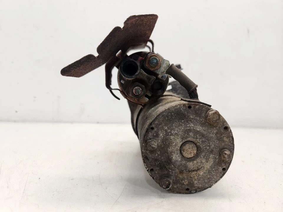 2009-14 GMC Yukon Denali XL (6.2L) Starter Motor  - Image 2 of 4