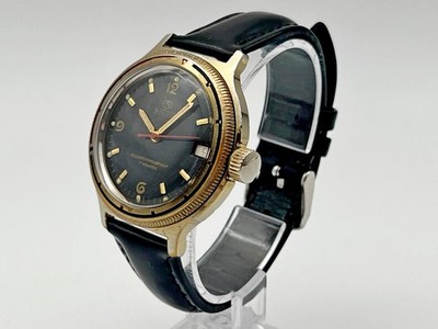 WOSTOK 2414 Waterproof Vintage Wristwatch 17 Jewels Vostok USSR Serviced Watch